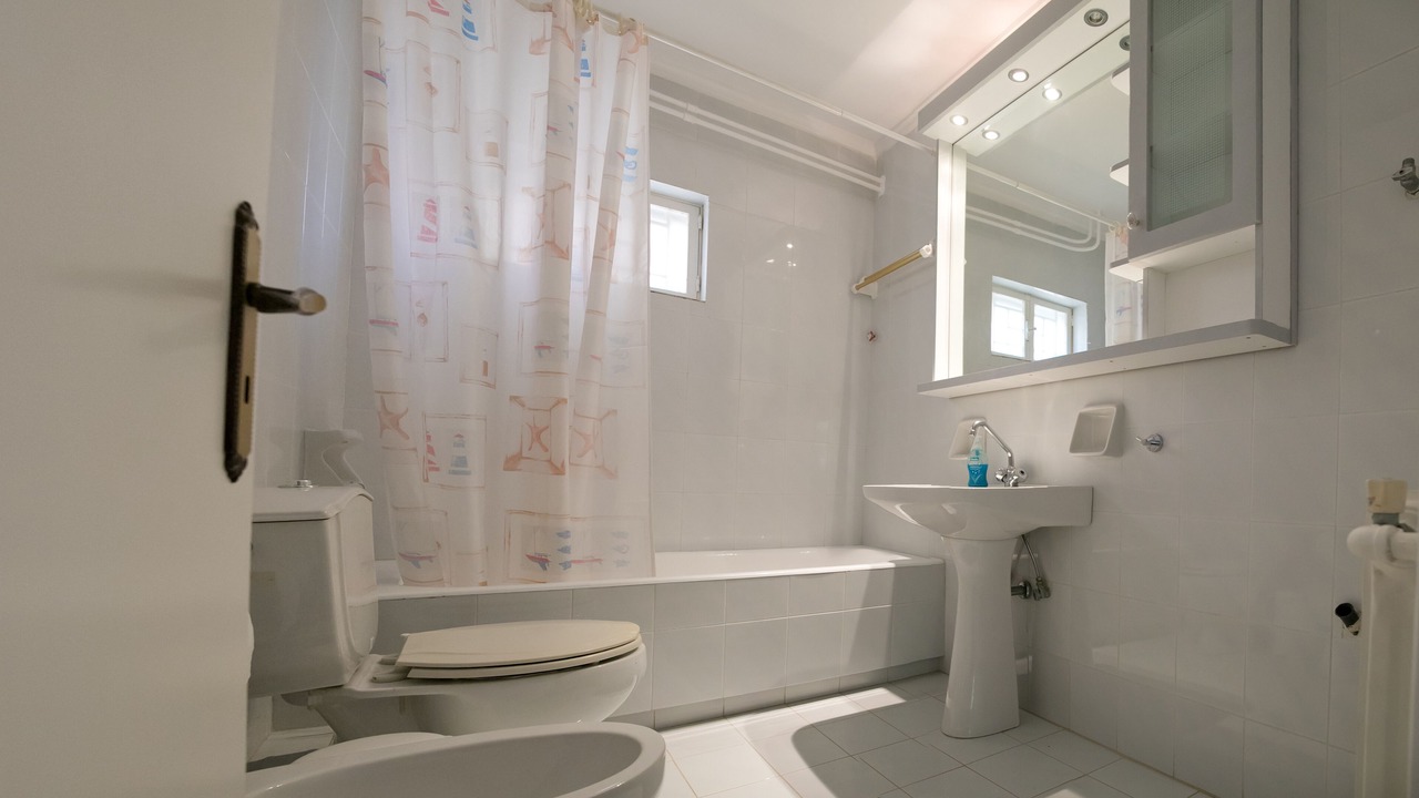 Photo of Bathroom in Dilesi