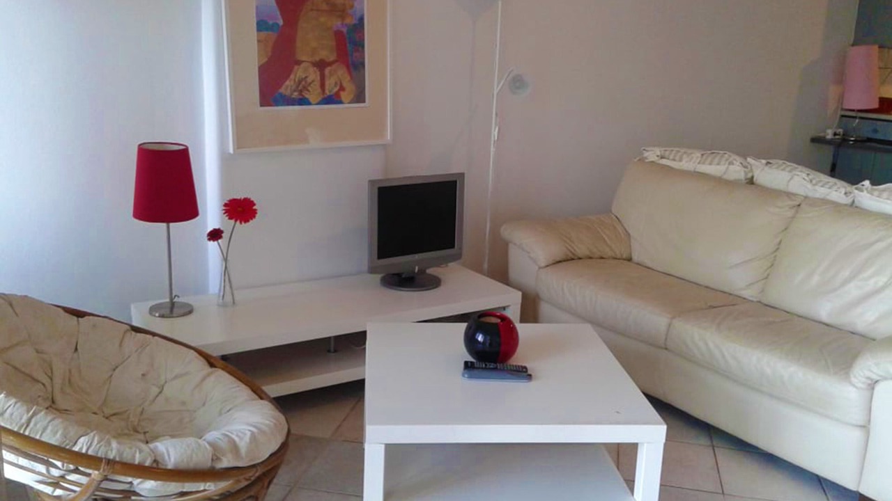 Photo of Livingroom in Kamena Vourla