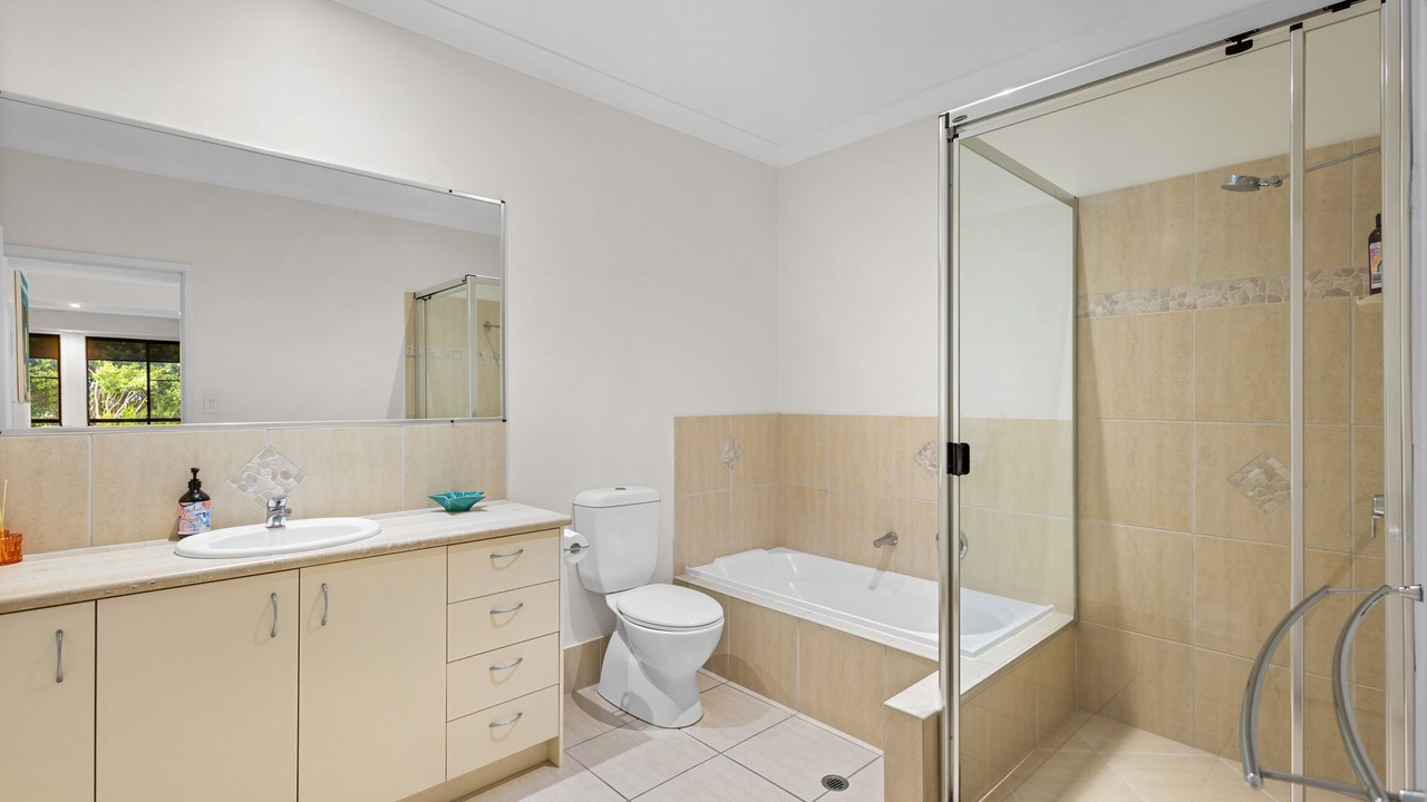 Photo of Bathroom in Castaways Beach