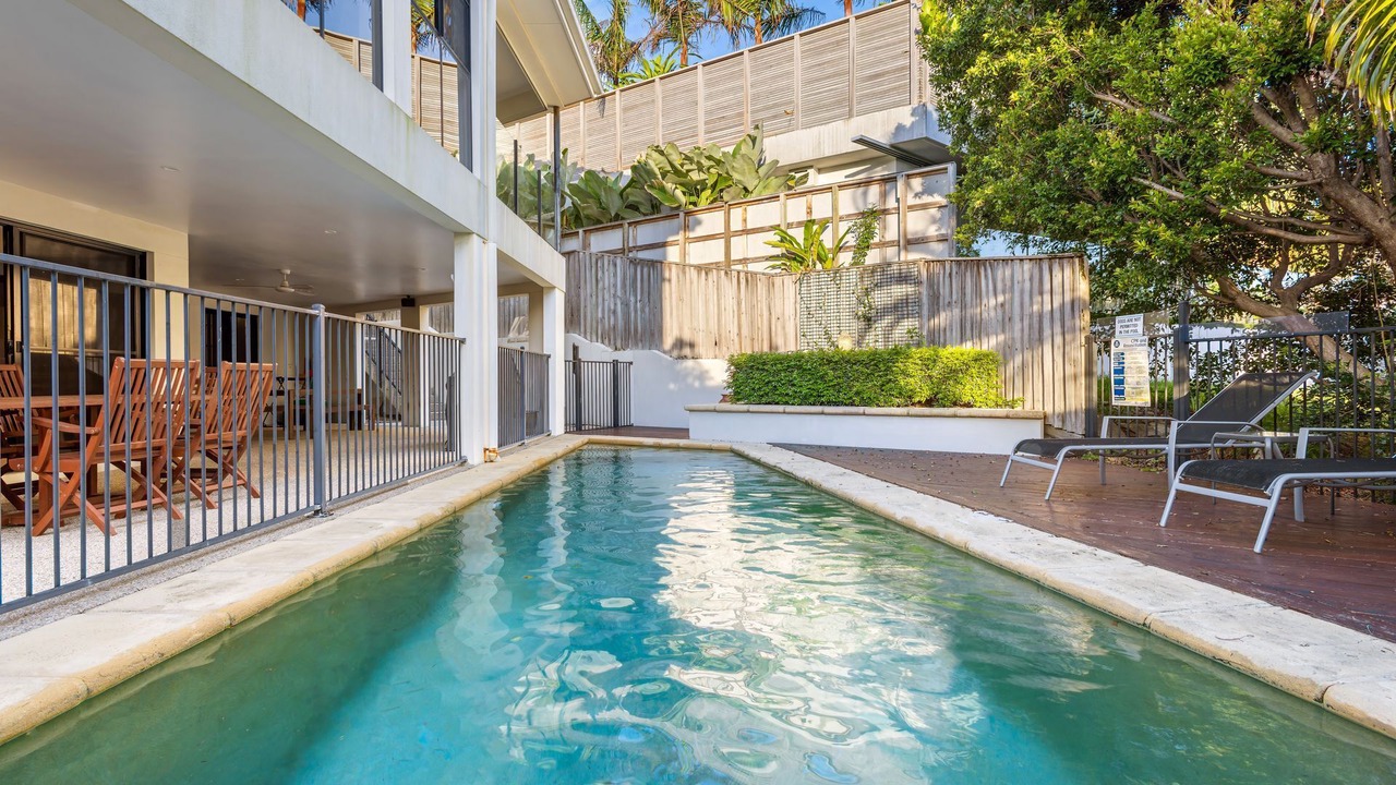 Photo of Outdoor in Castaways Beach