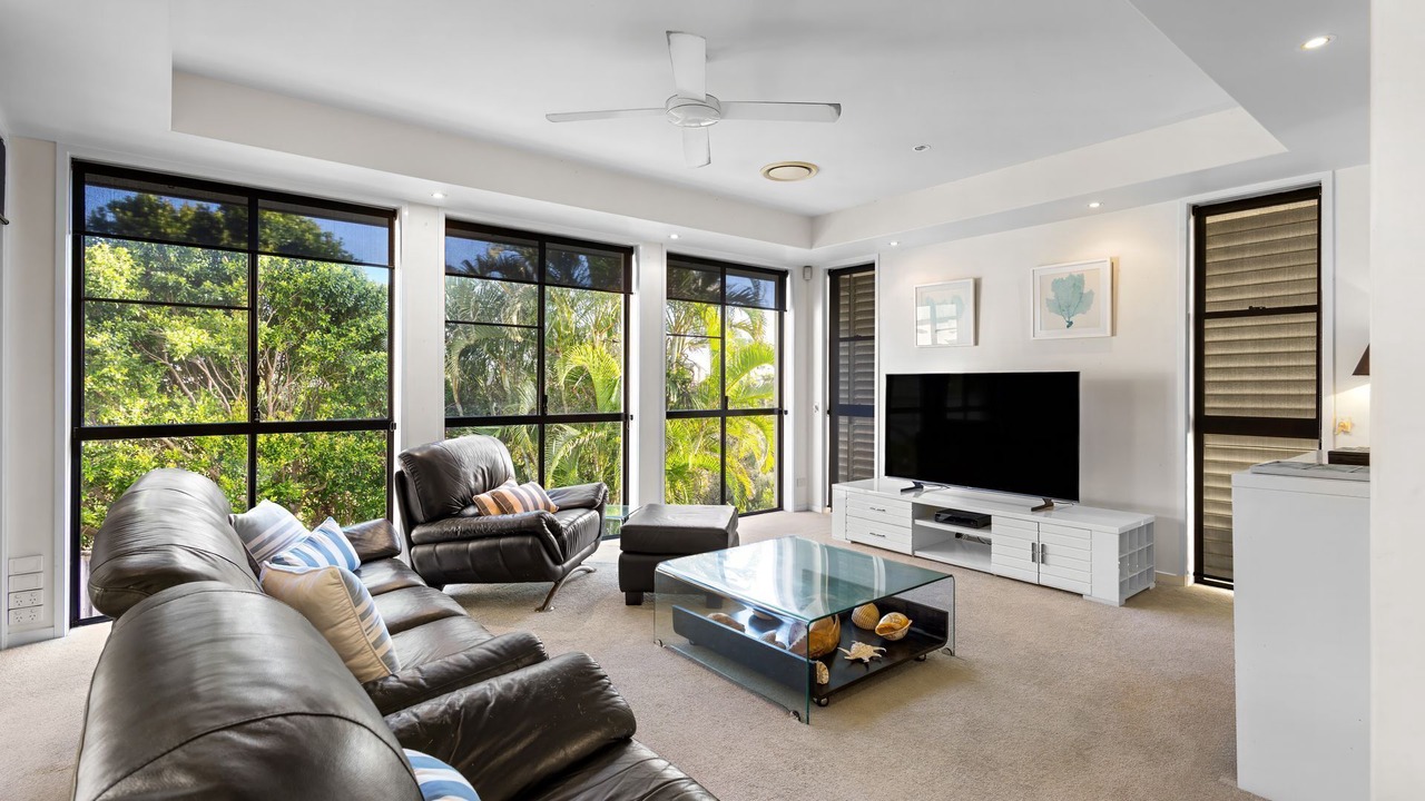 Photo of Livingroom in Castaways Beach