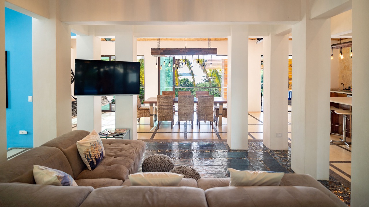 Photo of Livingroom in Potrero