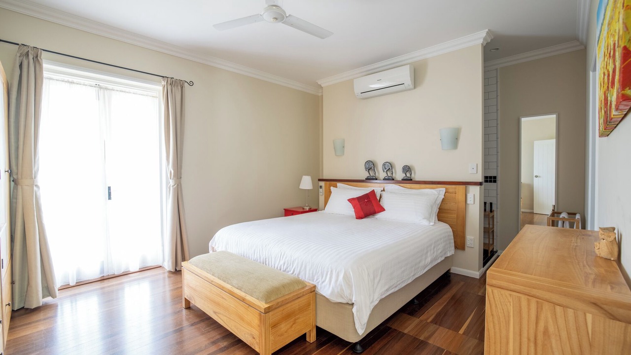 Photo of Bedroom in Queenton