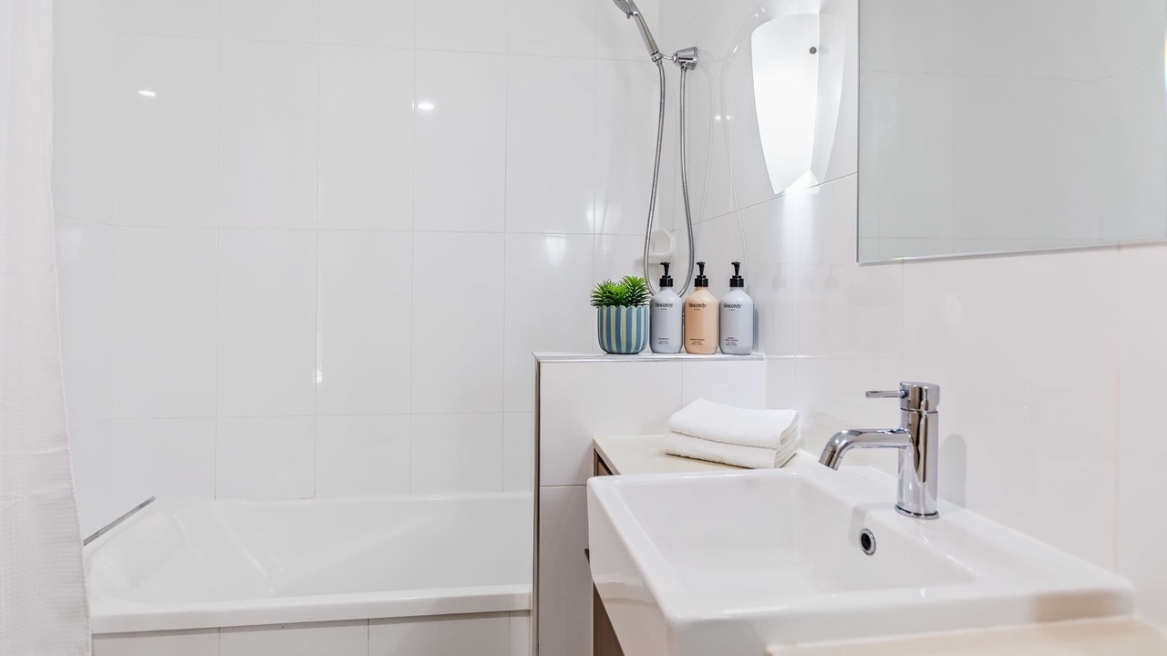Photo of Bathroom in Westcourt