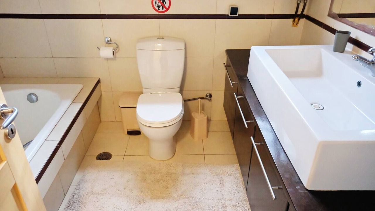 Photo of Bathroom in Loutra Oraias Elenis