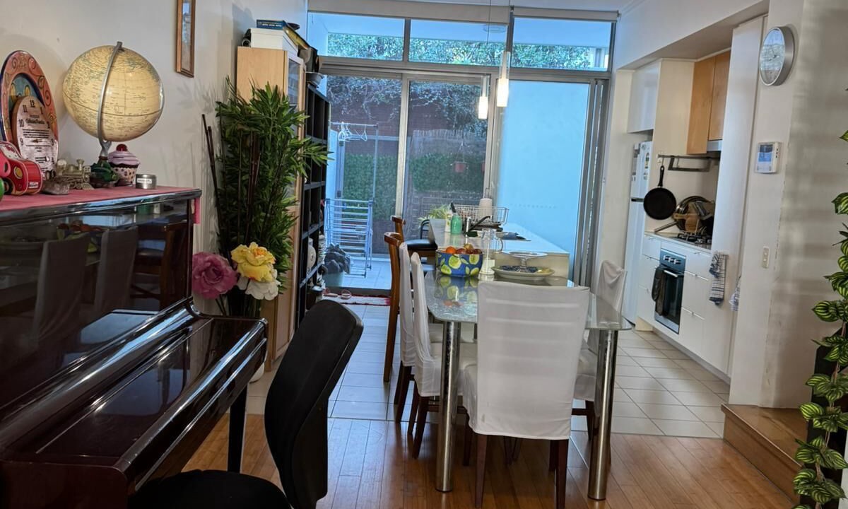 Photo of Livingroom in West End