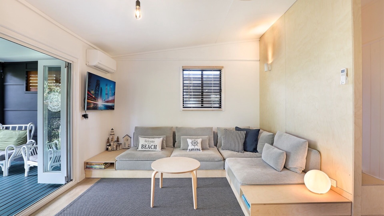 Photo of Livingroom in Amity Point