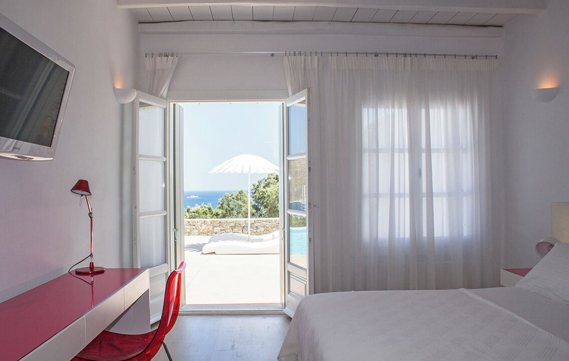 Photo of Bedroom in Ornos