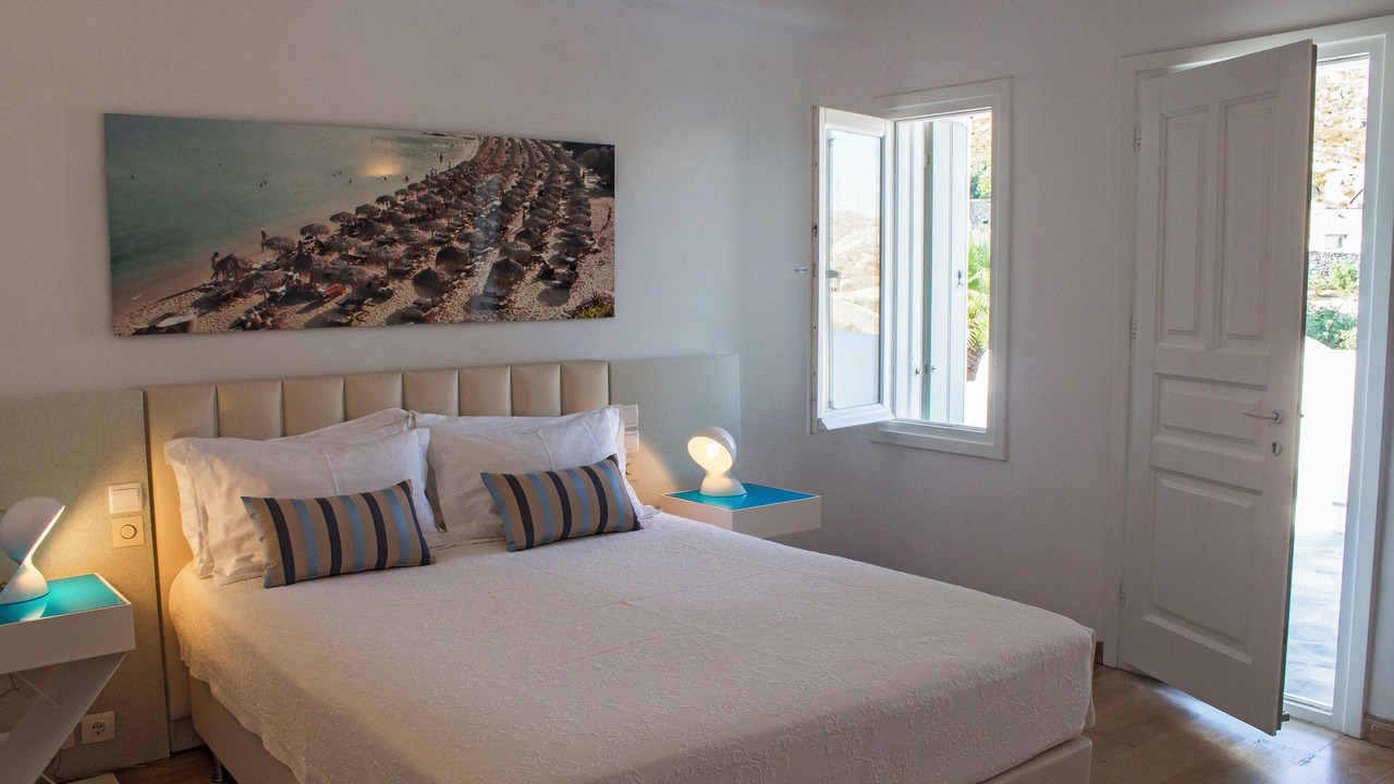 Photo of Bedroom in Ornos