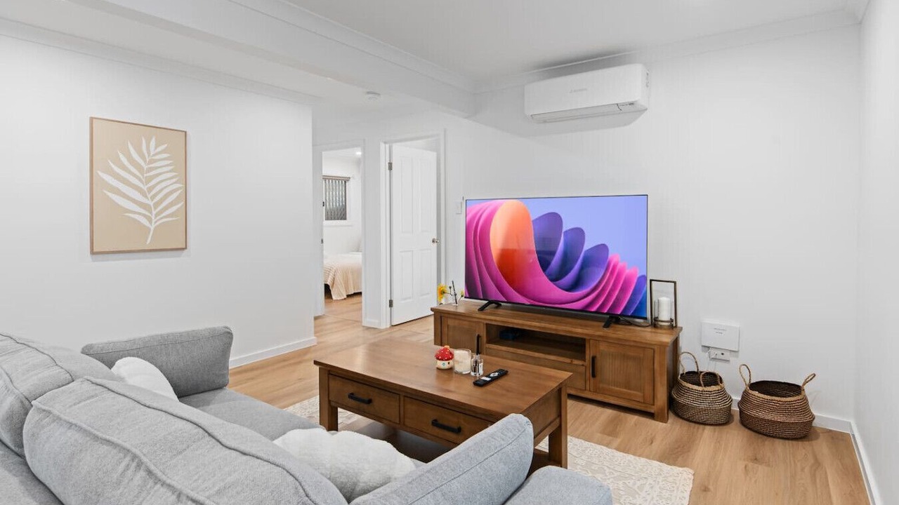 Photo of Livingroom in Herston