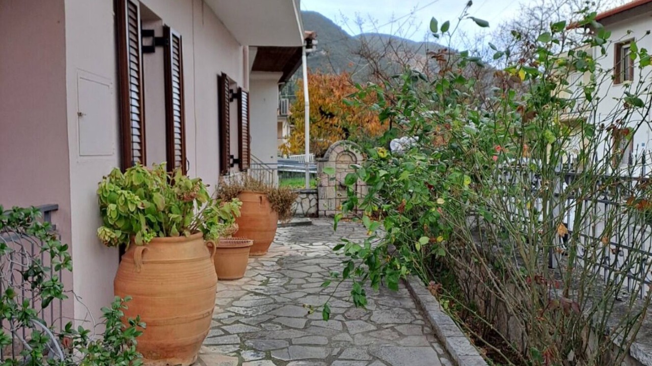 Photo of Outdoor in Gravia