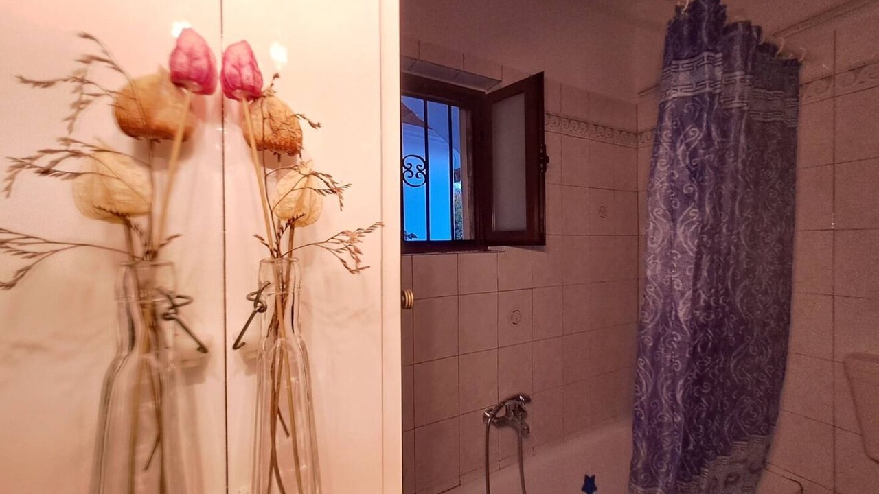Photo of Bathroom in Gravia