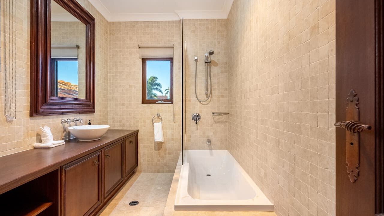 Photo of Bathroom in Paradise Point