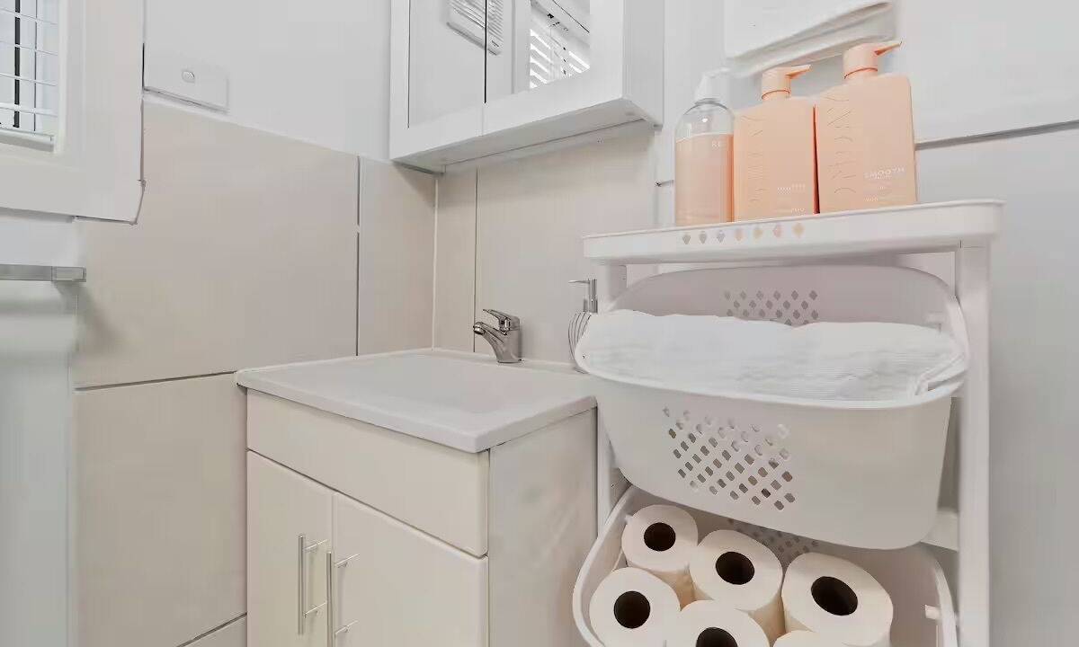 Photo of Bathroom in Yorkeys Knob