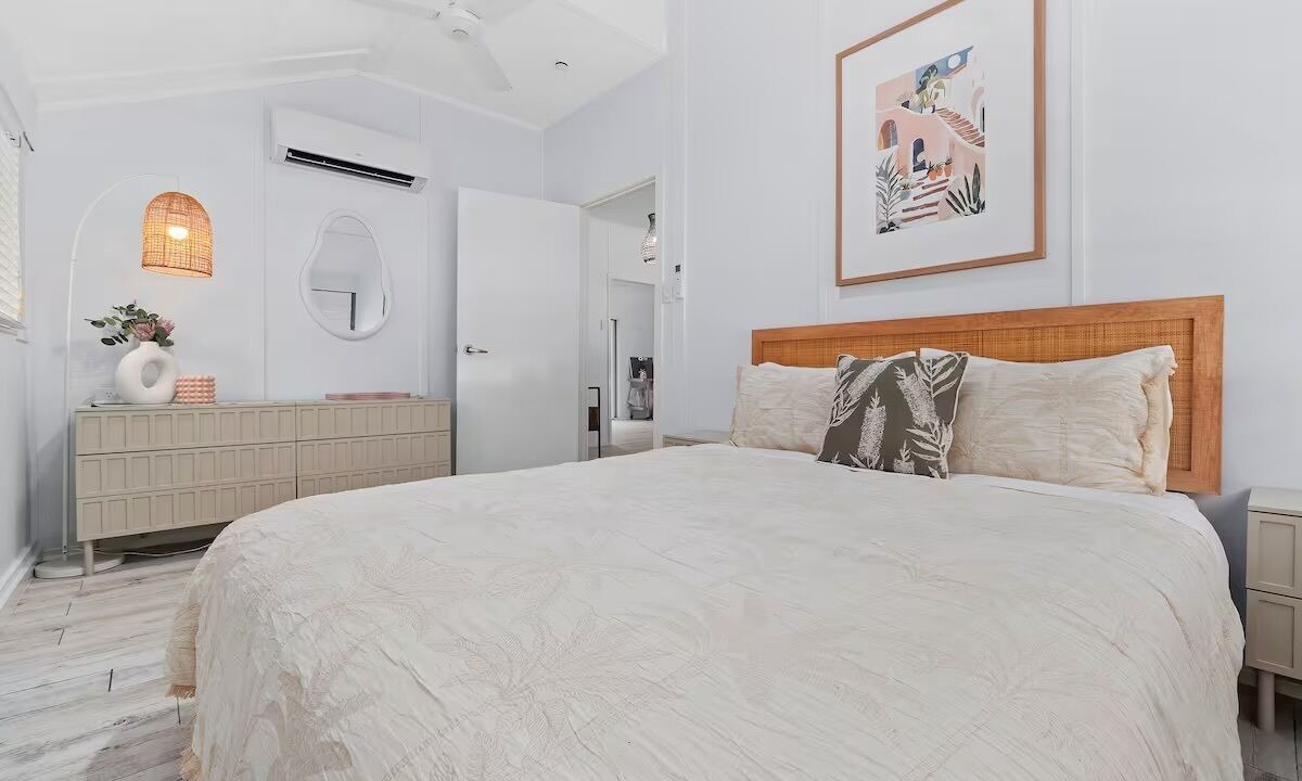 Photo of Bedroom in Yorkeys Knob