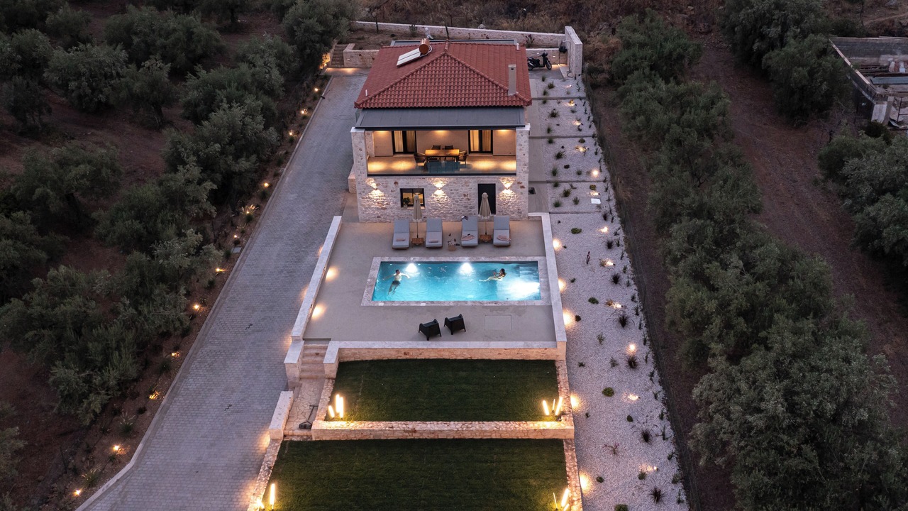 Photo of Outdoor in Mili