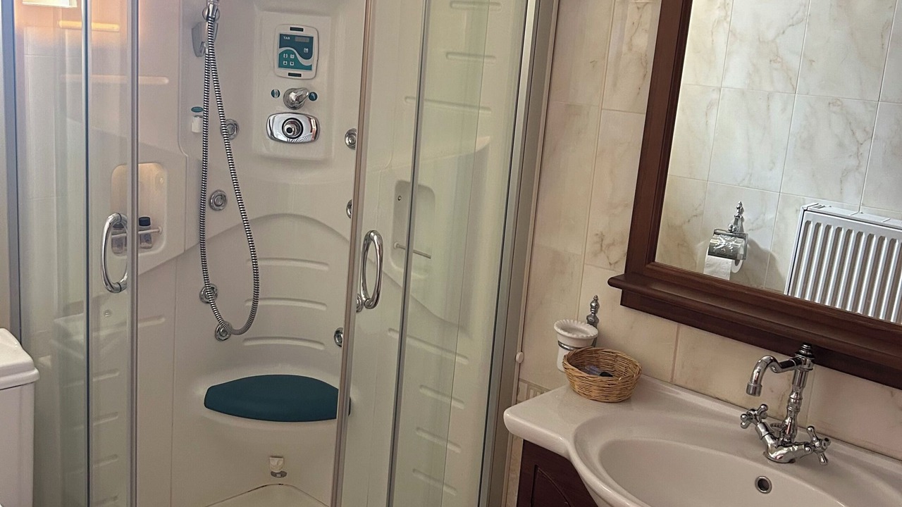 Photo of Bathroom in Kalavrita