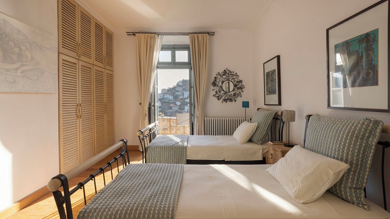 Photo of Bedroom in Hydra