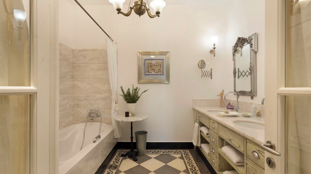 Photo of Bathroom in Hydra