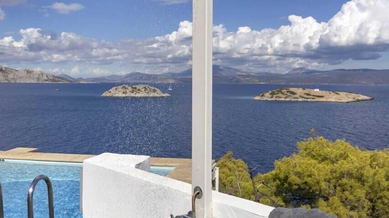 Photo of Others in Hydra