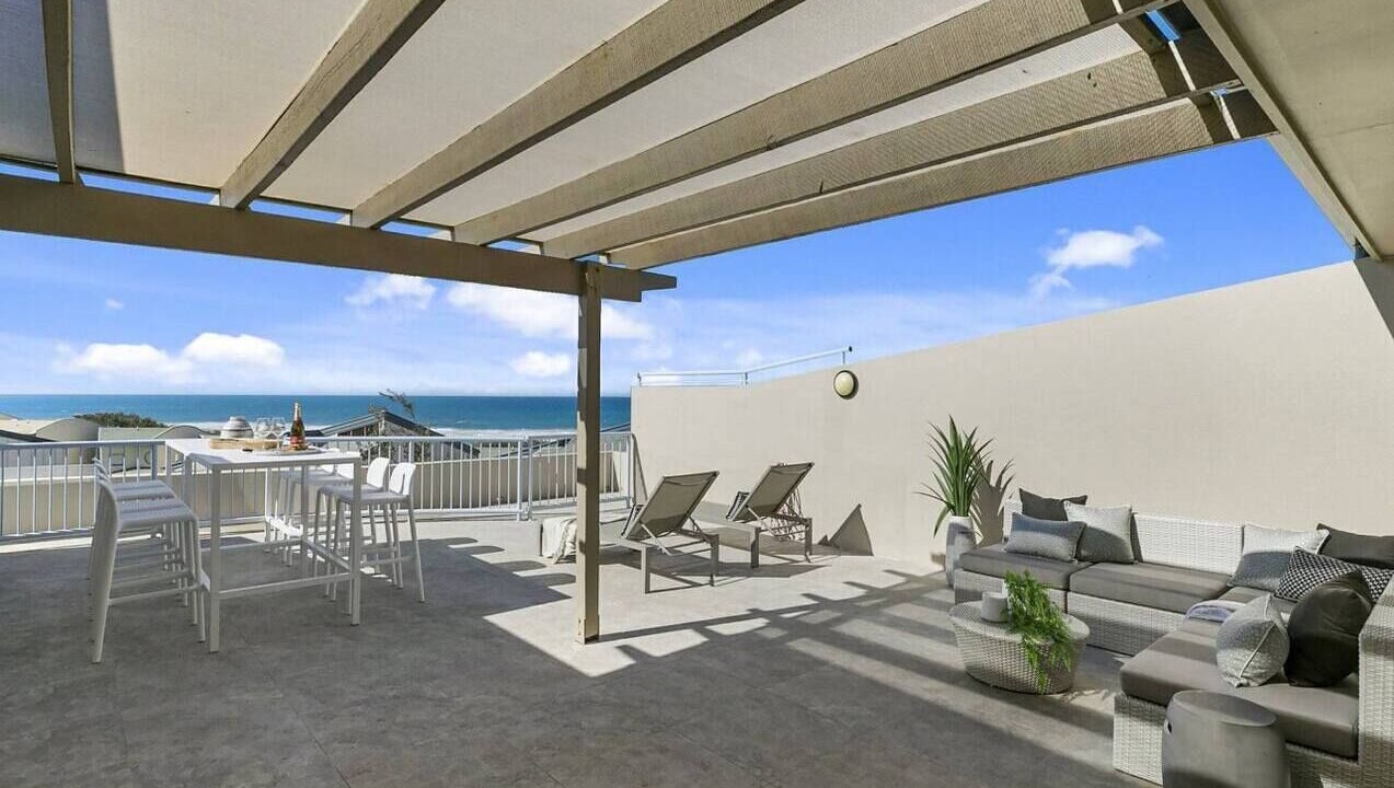 Photo of Outdoor in Castaways Beach