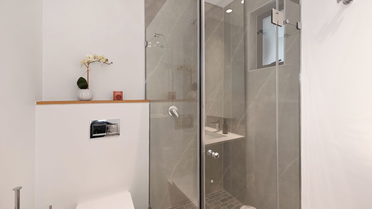 Photo of Bathroom in Newlands