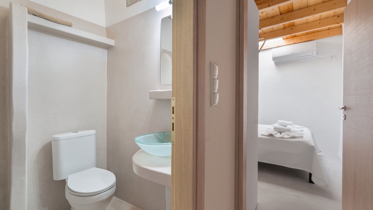 Photo of Bathroom in Kithira