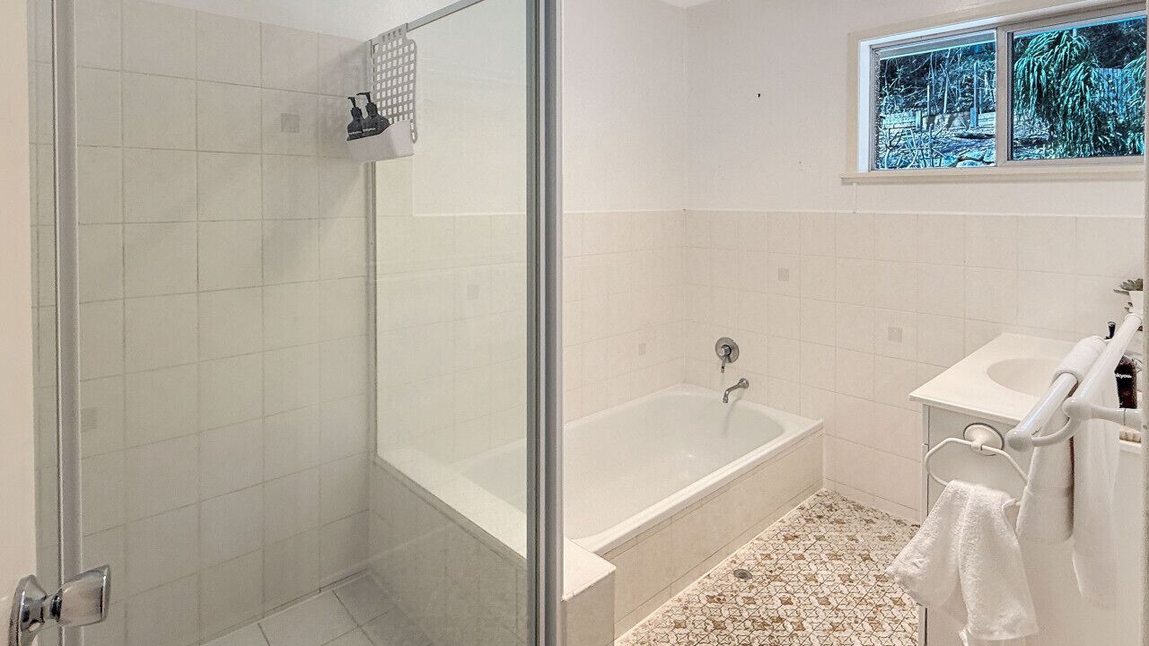 Photo of Bathroom in Kenmore