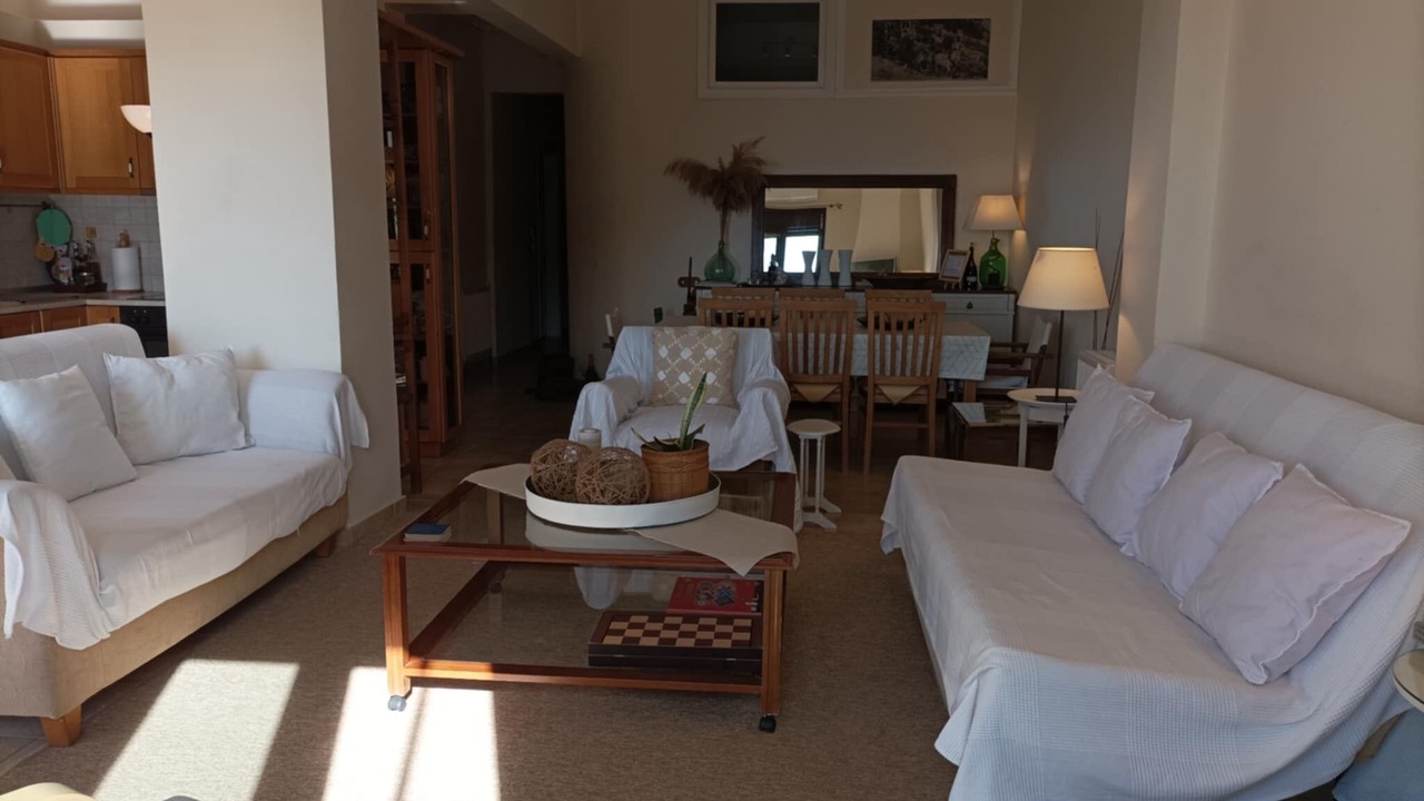 Photo of Livingroom in Delphi