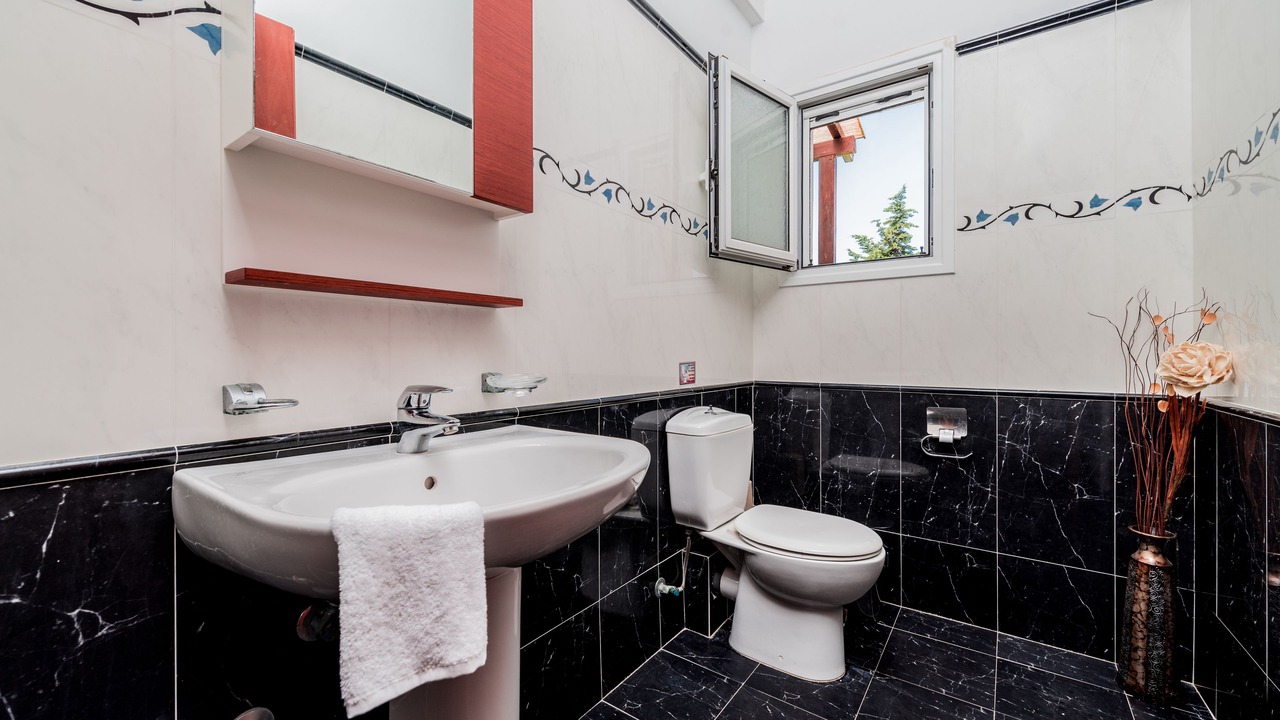Photo of Bathroom in Kalamaki