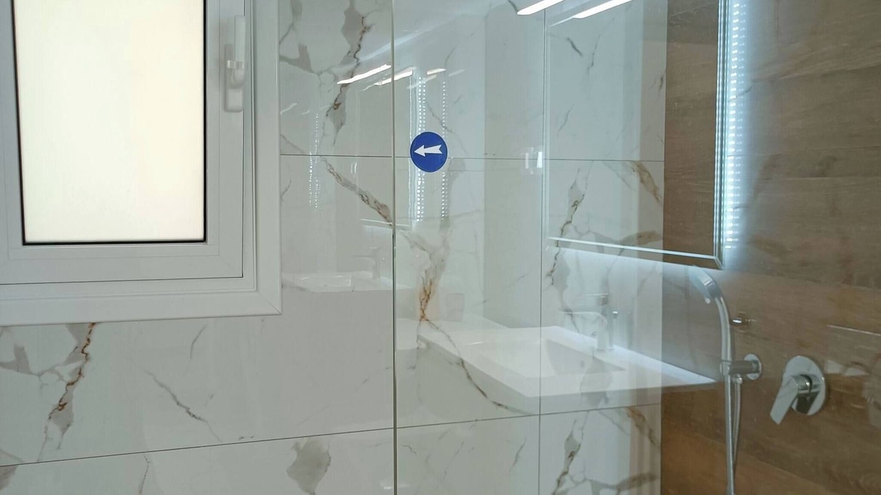 Photo of Bathroom in Marousi