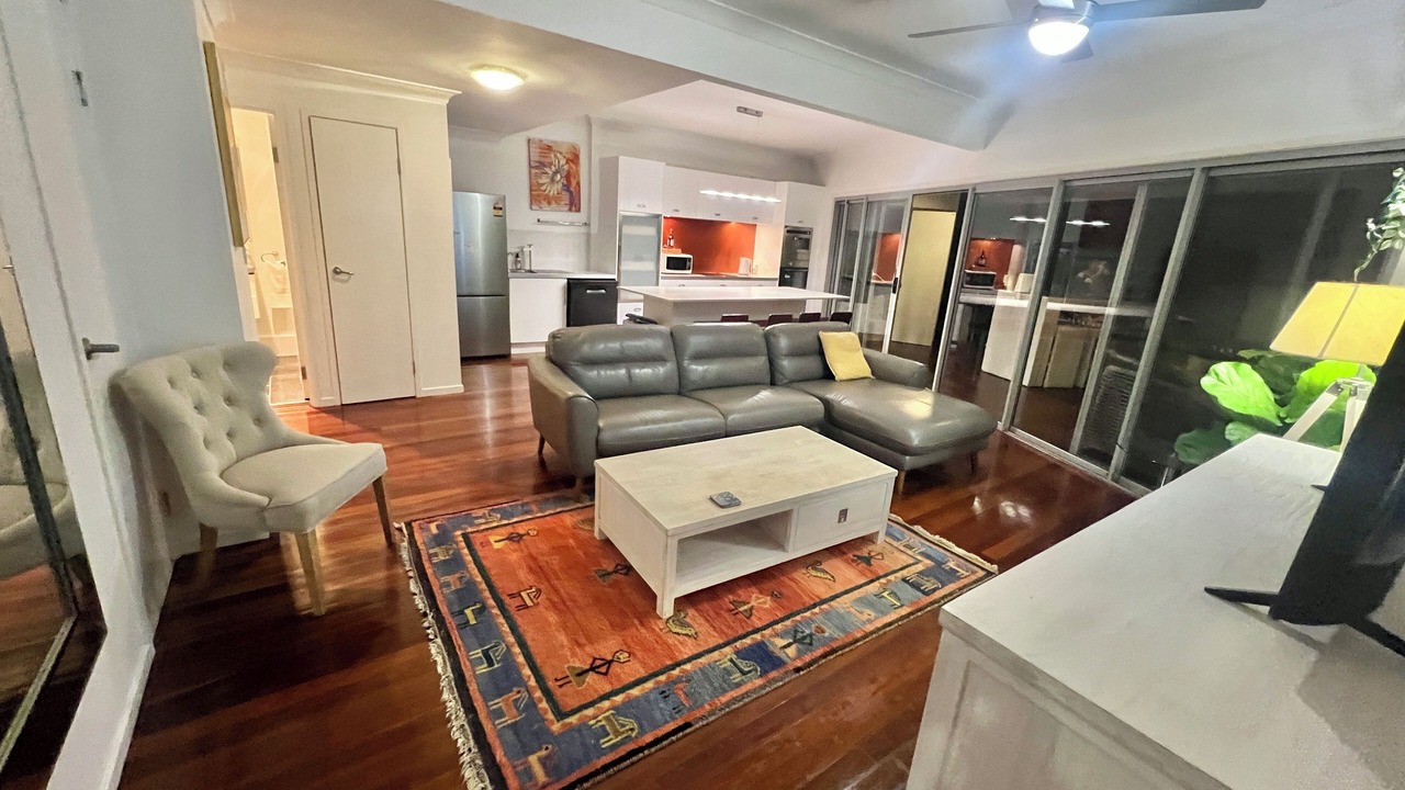 Photo of Livingroom in Milton