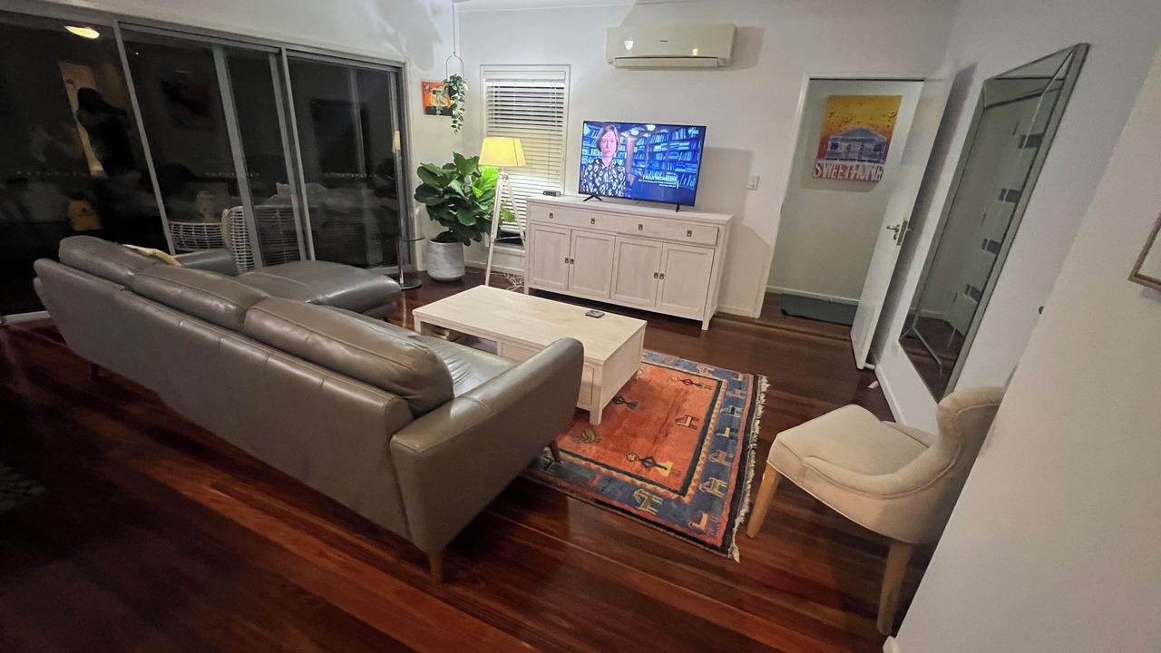 Photo of Livingroom in Milton