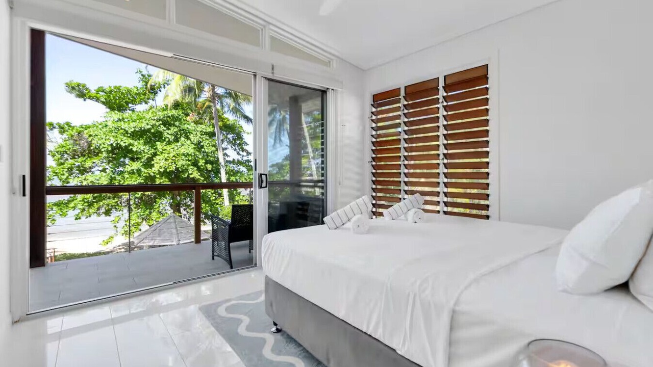 Photo of Bedroom in Trinity Beach