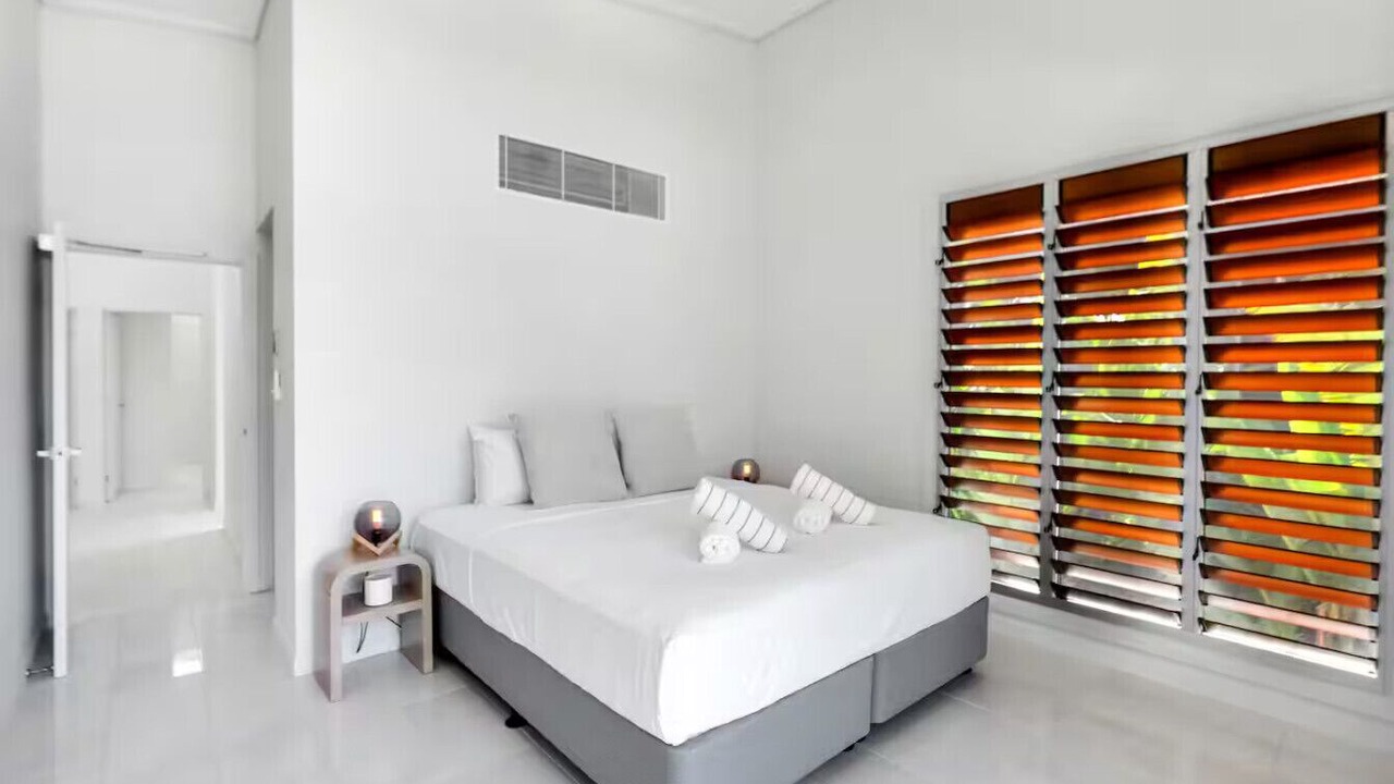 Photo of Bedroom in Trinity Beach