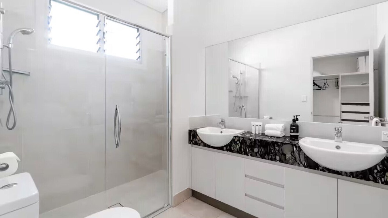 Photo of Bathroom in Trinity Beach