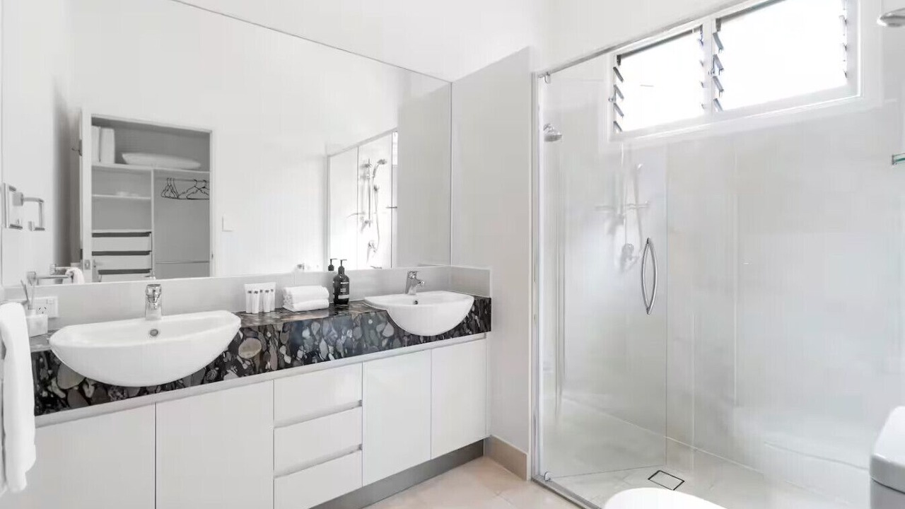 Photo of Bathroom in Trinity Beach