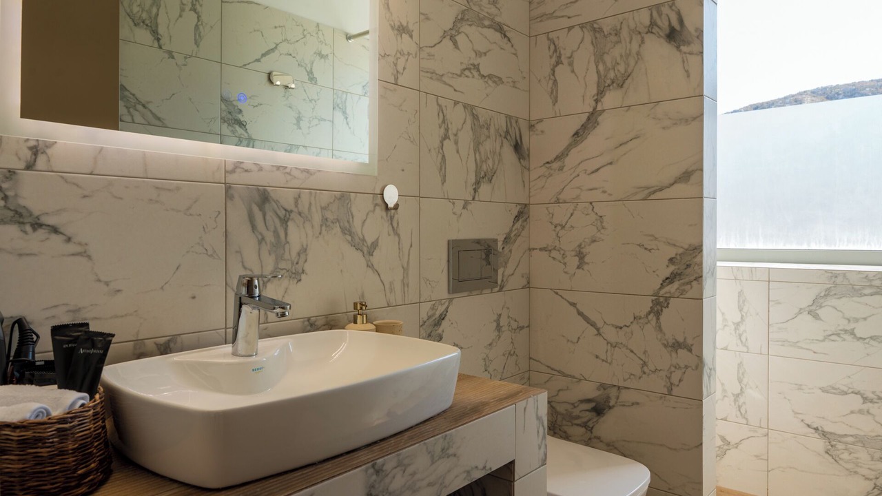 Photo of Bathroom in Vravrona
