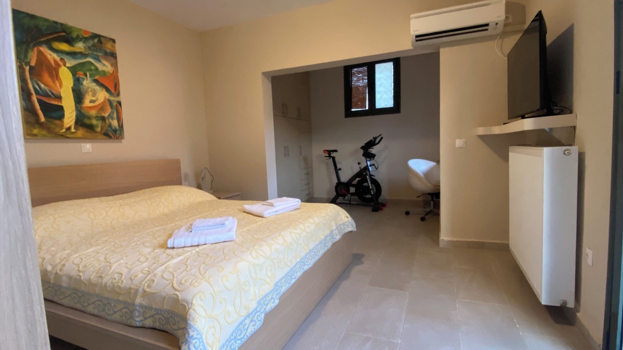 Photo of Bedroom in Porto Rafti