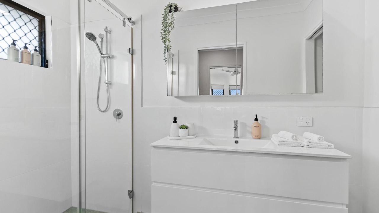 Photo of Bathroom in Trinity Beach