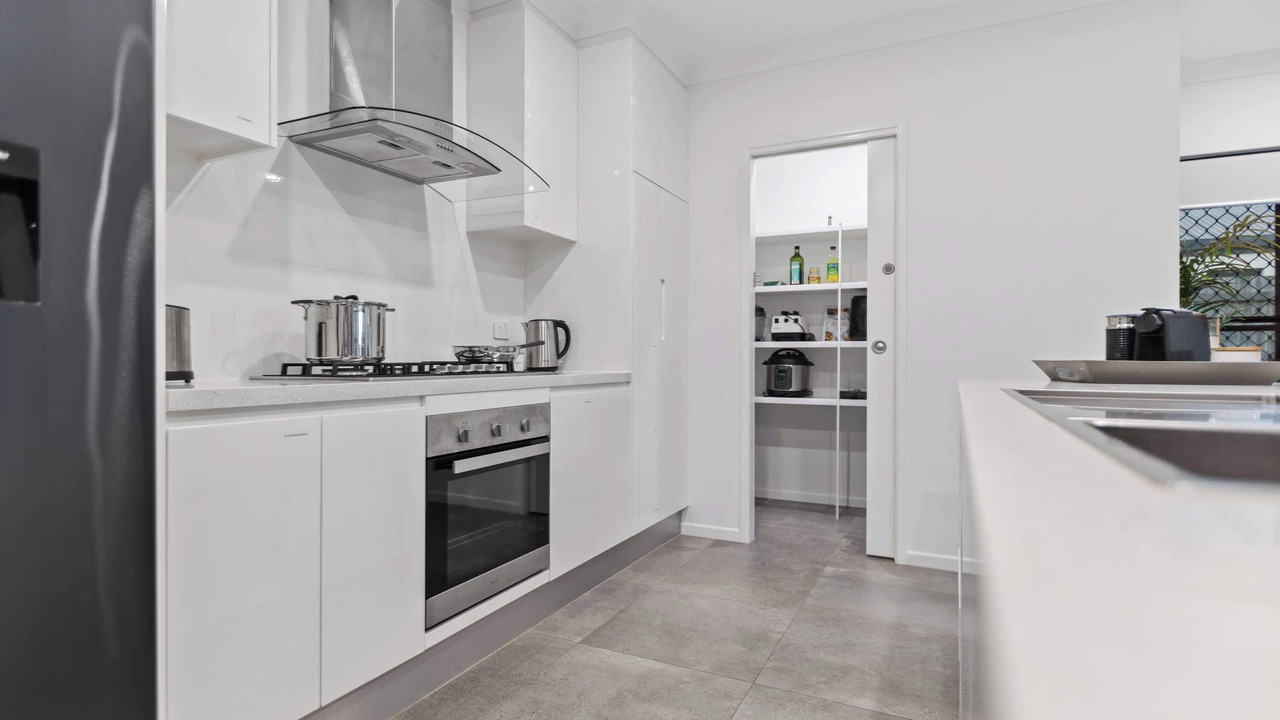 Photo of Kitchen in Trinity Beach