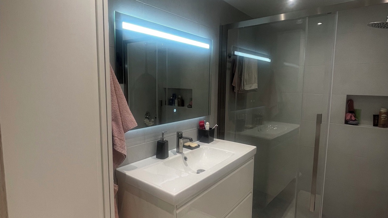 Photo of Bathroom in Eretria