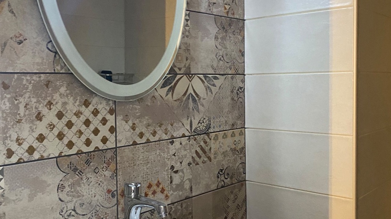 Photo of Bathroom in Pella Region