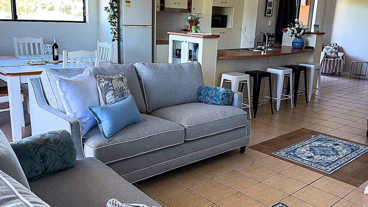 Photo of Livingroom in North Ward