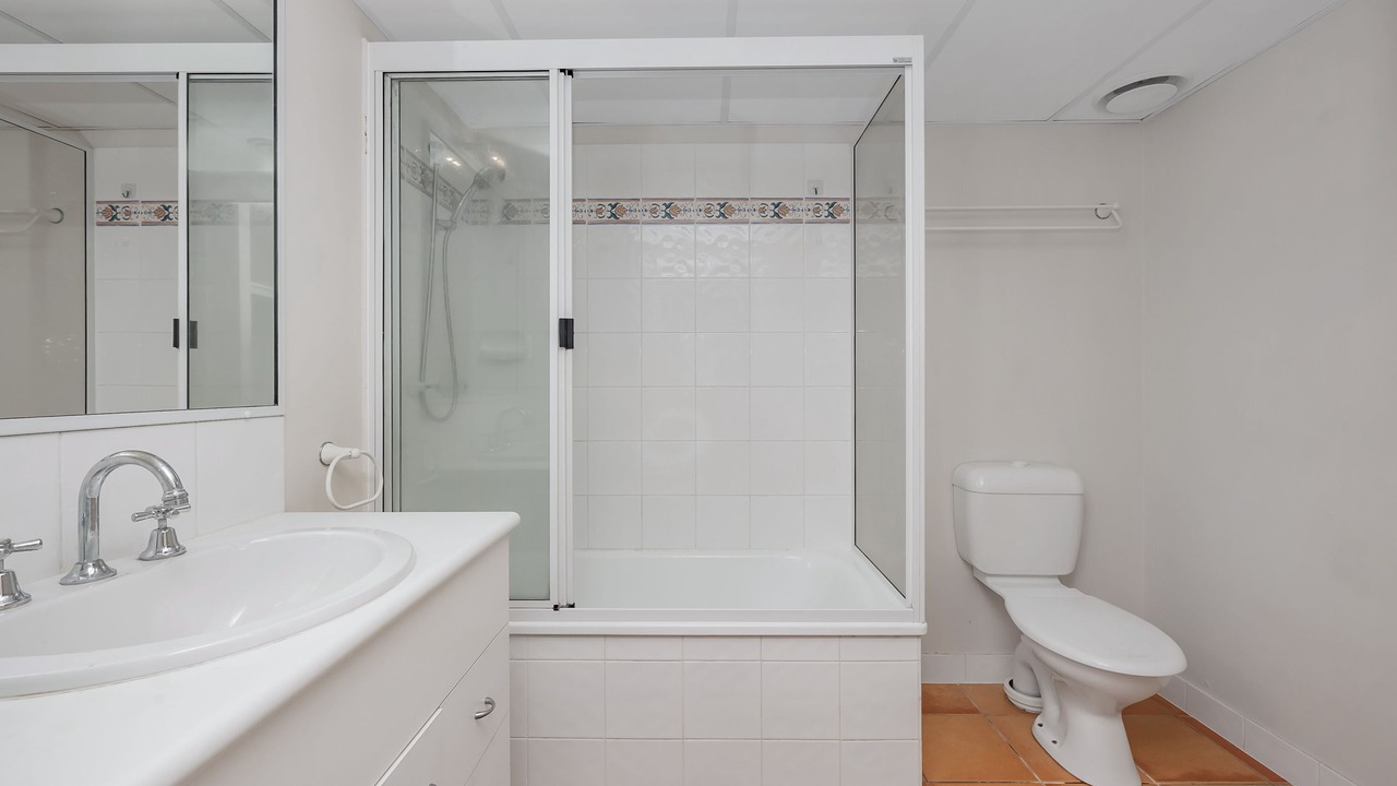 Photo of Bathroom in North Ward