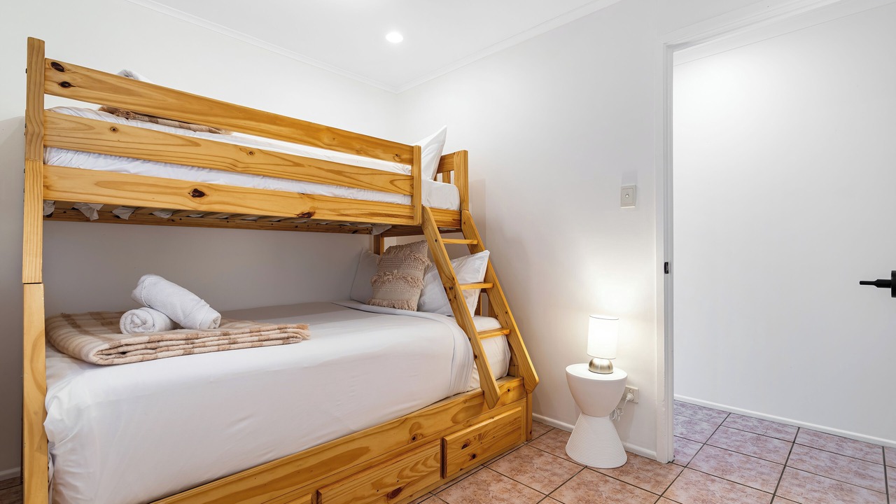Photo of Bedroom in Advancetown