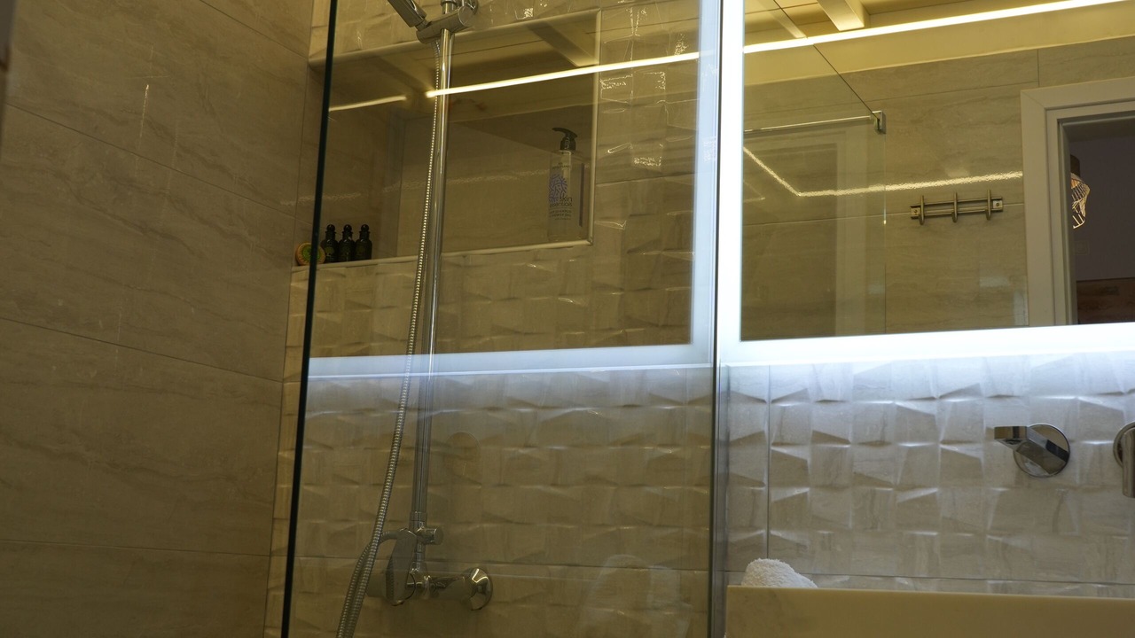 Photo of Bathroom in Aegina Town