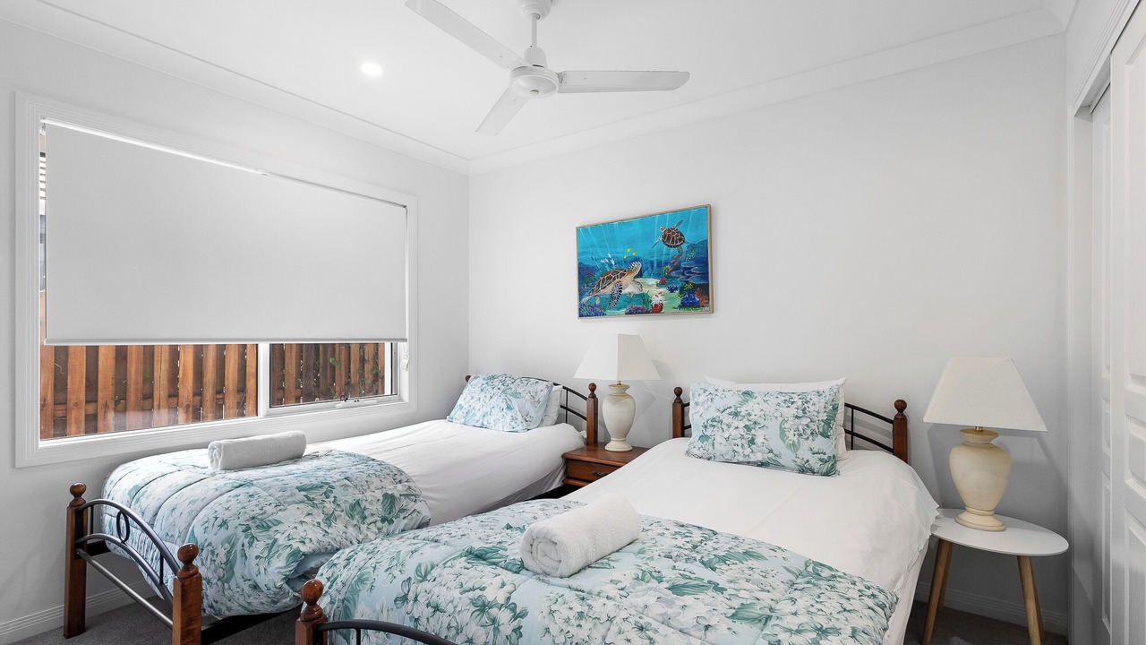 Photo of Bedroom in Twin Waters