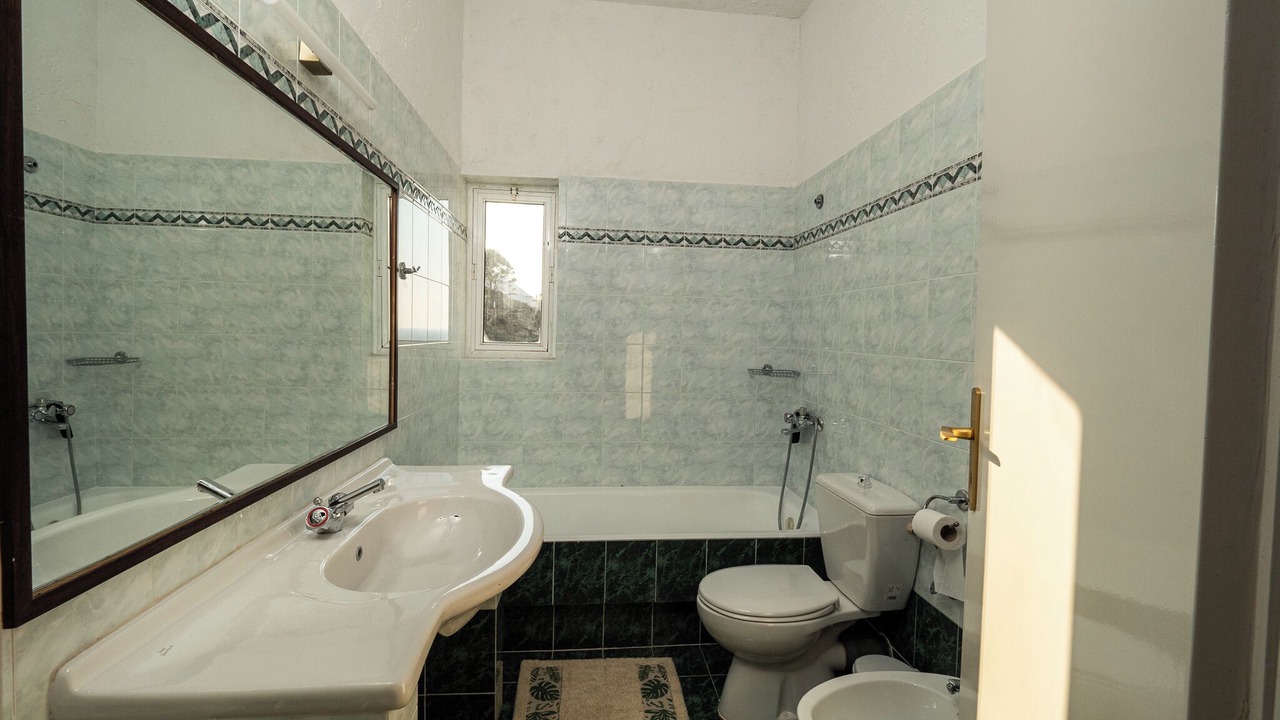 Photo of Bathroom in Fodele