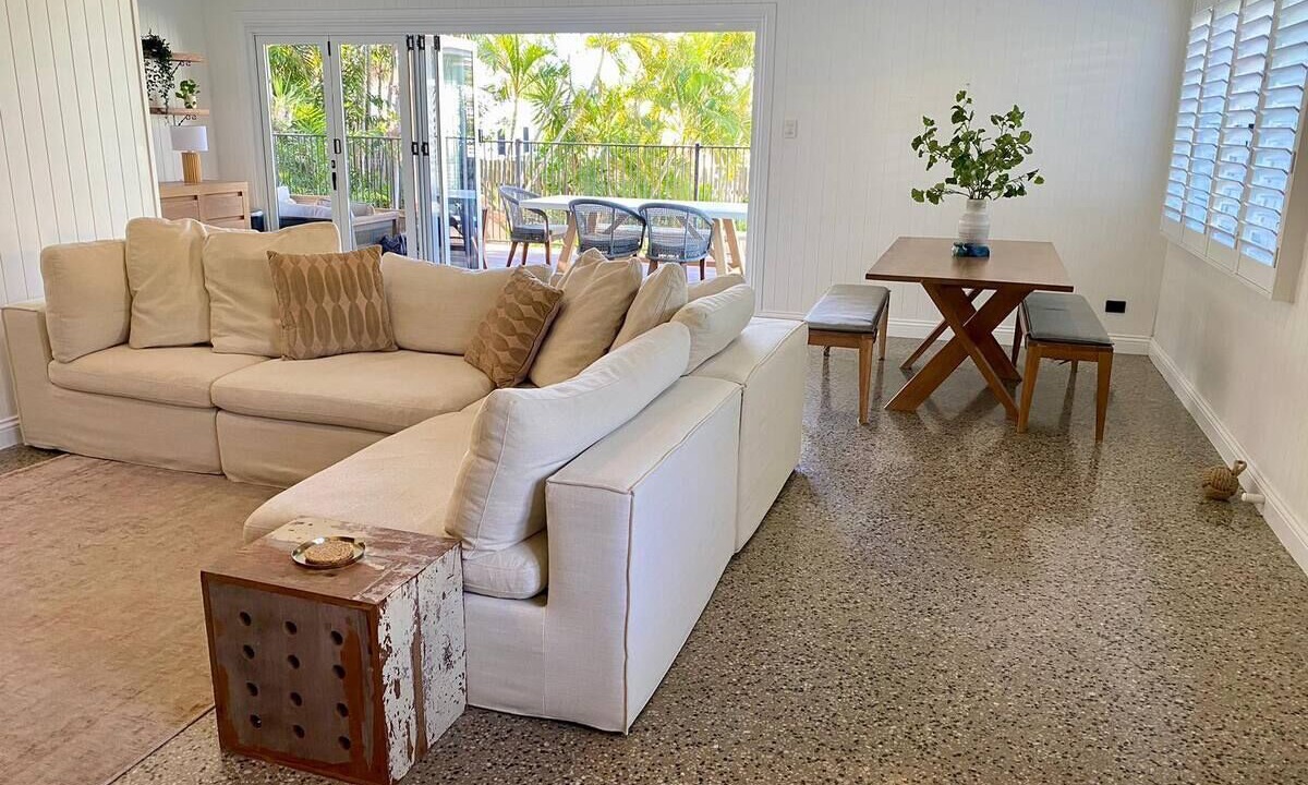 Photo of Livingroom in North Ward